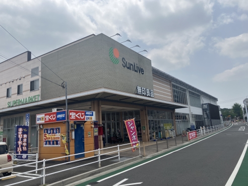 ショッピングセンター　サンリブ折尾（ショッピングセンター）まで300m