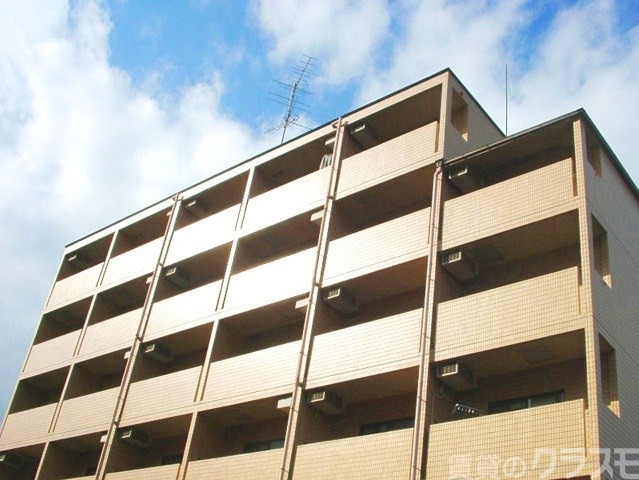 建物外観　西中島南方駅まで徒歩３分の賃貸マンションです！