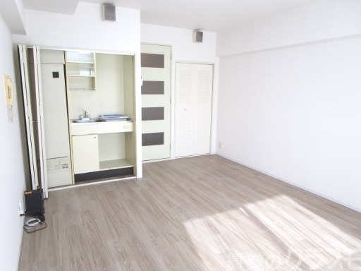 居室・リビング　一人暮らしはここで！