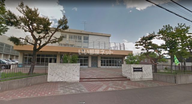 中学校　南が丘中学校（中学校）まで618m