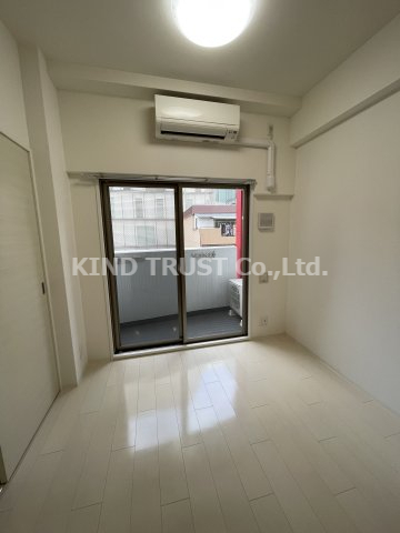 居室・リビング　居間です