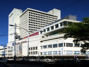 ショッピングセンター　センタープラザ（ショッピングセンター）まで606m