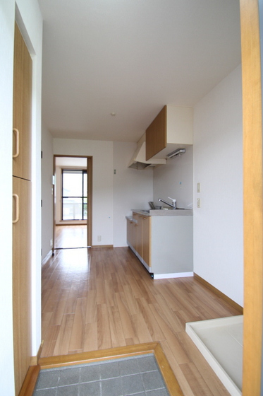 玄関　※他号室の写真です