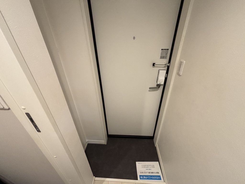 玄関　玄関