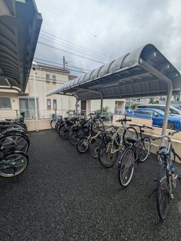 ラーバンライブ・別所沼の外観写真