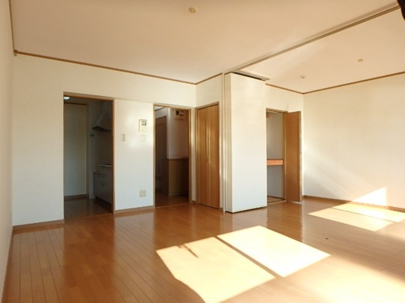 居室・リビング　図面と現状に相違がある場合には現状を優先