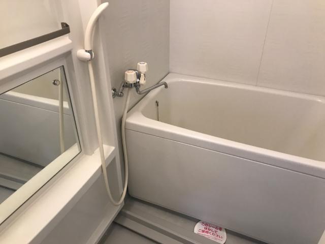 バス・シャワールーム　バス