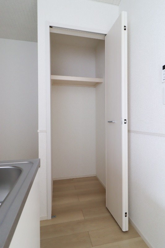 収納　図面と現状に相違がある場合には現状を優先