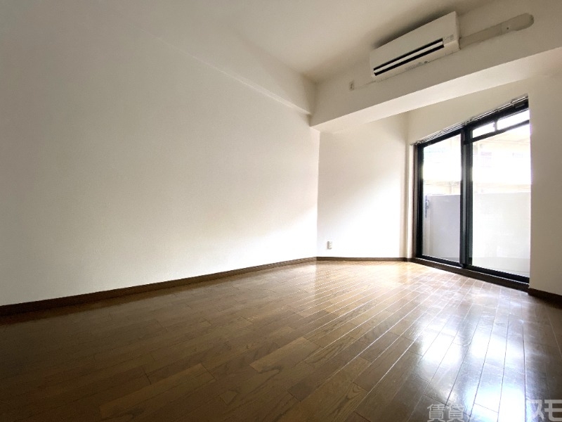 居室・リビング　広々した洋室♪