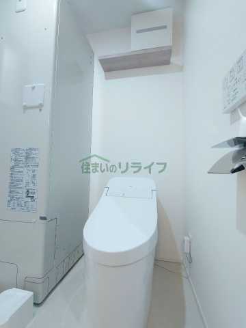 トイレ　反転の写真となっております。
