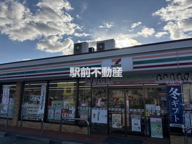 コンビニ　セブンイレブン大牟田笹林店（コンビニ）まで100m