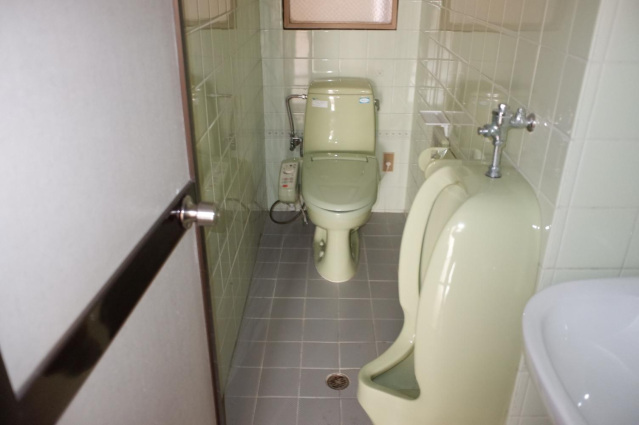 井上ビルのトイレ写真