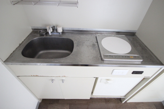 キッチン　※別号室の写真です