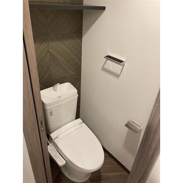 トイレ　別室の参考写真です。※現況優先