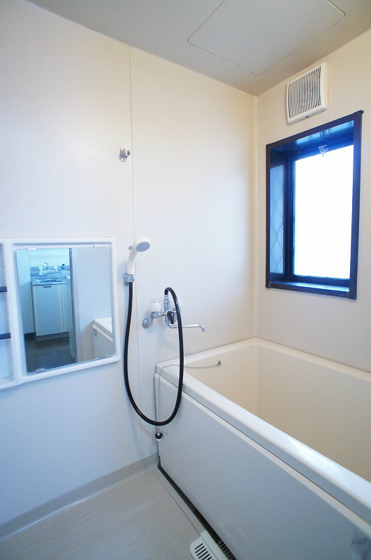 バス・シャワールーム　日々の疲れをお風呂でリフレッシュ。