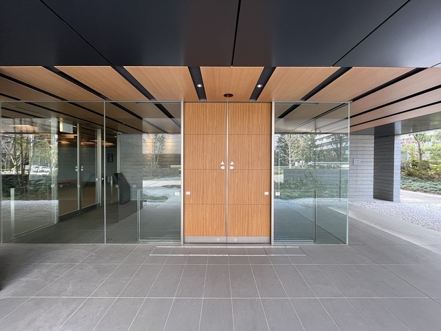 エントランス　エントランス