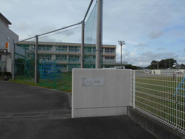 小学校　千浜小学校（小学校）まで850m