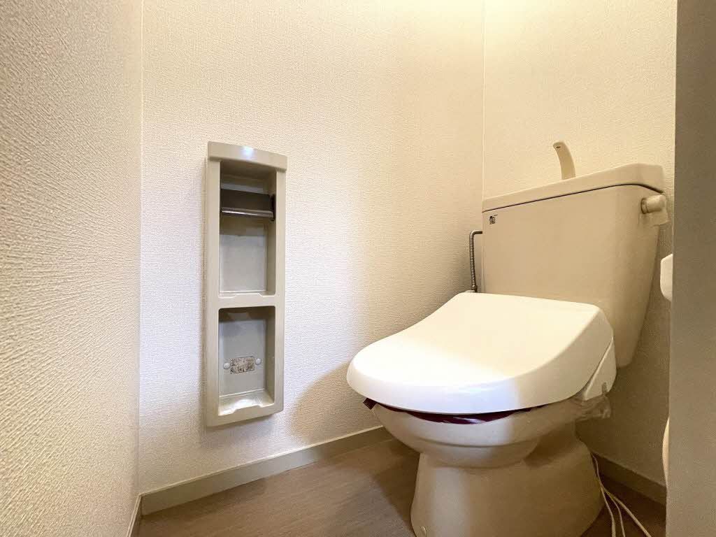 トイレ　トイレ