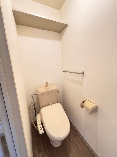 トイレ　トイレ