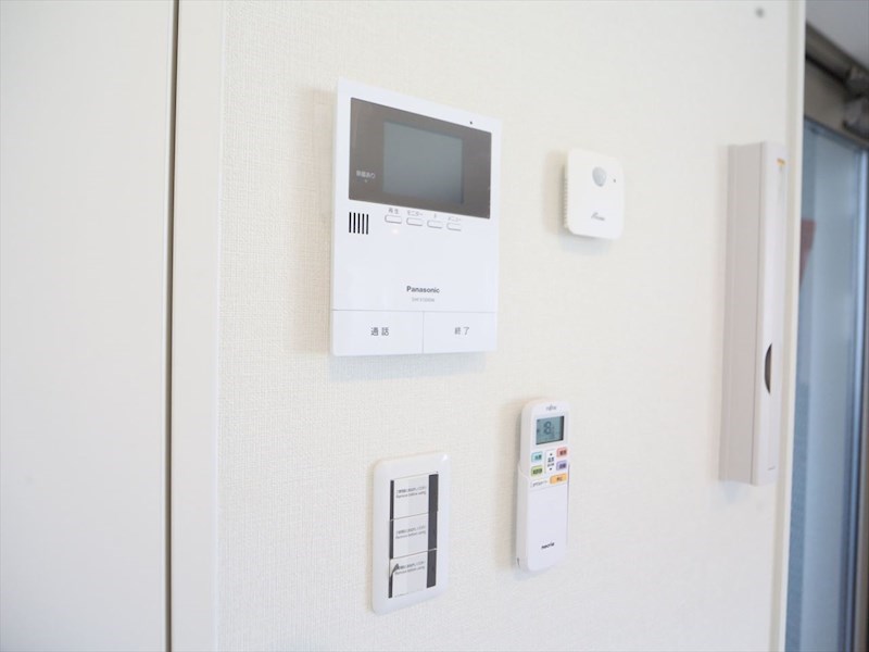 セキュリティ　ＴＶモニター付インターホン　同仕様写真