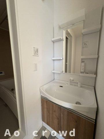 洗面設備　忙しい朝には欠かせない洗面所です