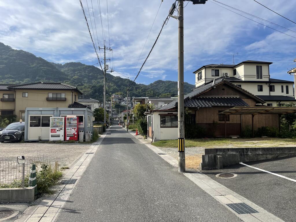 その他　アパート前道路