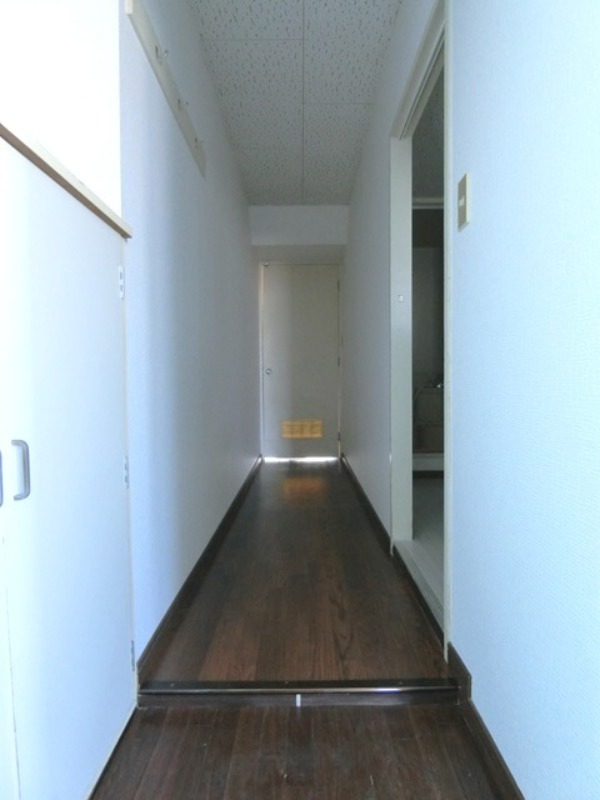 玄関　図面と現状に相違がある場合には現状を優先