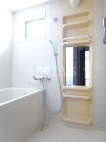 バス・シャワールーム　同物件別部屋です。