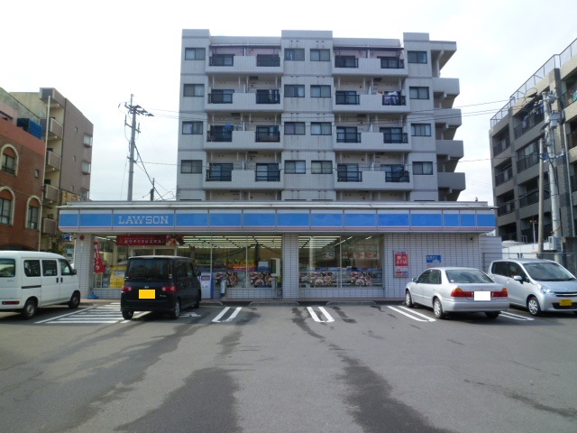 コンビニ　ローソン　草牟田店（コンビニ）まで70m