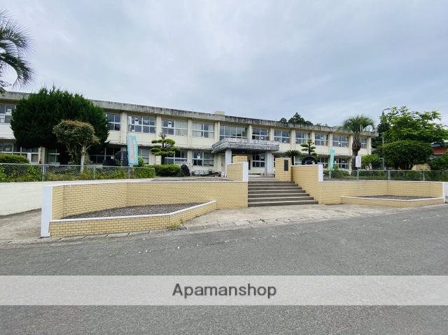 小学校　三股町立勝岡小学校（小学校）まで2138m