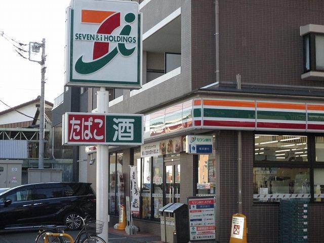 コンビニ　セブンイレブン北新横浜駅前店（コンビニ）まで465m