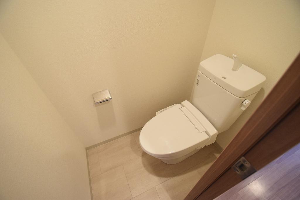 トイレ　シャワー付トイレ