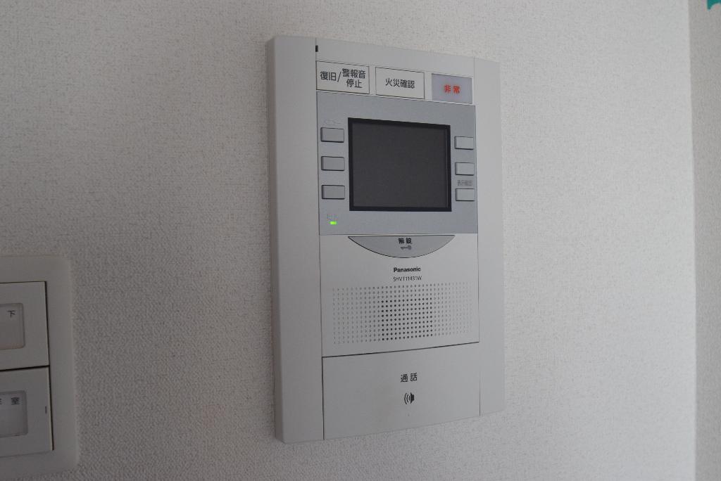 セキュリティ　カメラ付インターホン