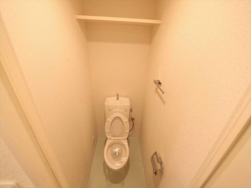 トイレ　洋式トイレ（温水洗浄便座設置可）