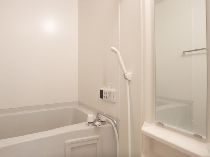 バス・シャワールーム　図面と現状に相違がある場合には現状を優先