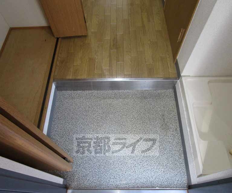 玄関　玄関です。
