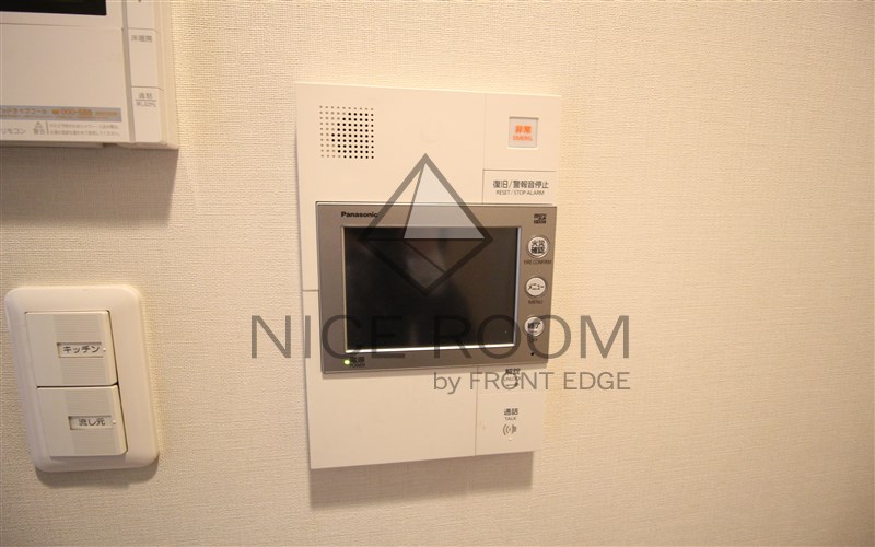 セキュリティ　プレサンスロジェ堺筋本町　インターホン