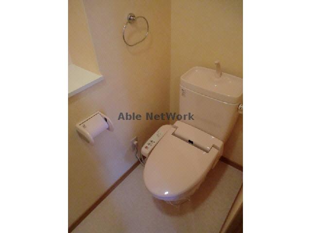 トイレ　同型モデル