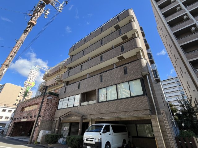 建物外観　プレズントヨシダ