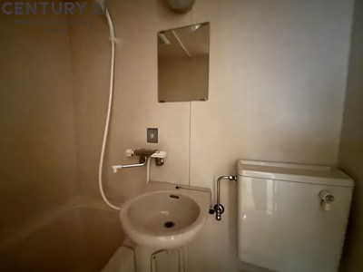 洗面設備　浴室内に洗面台付き！