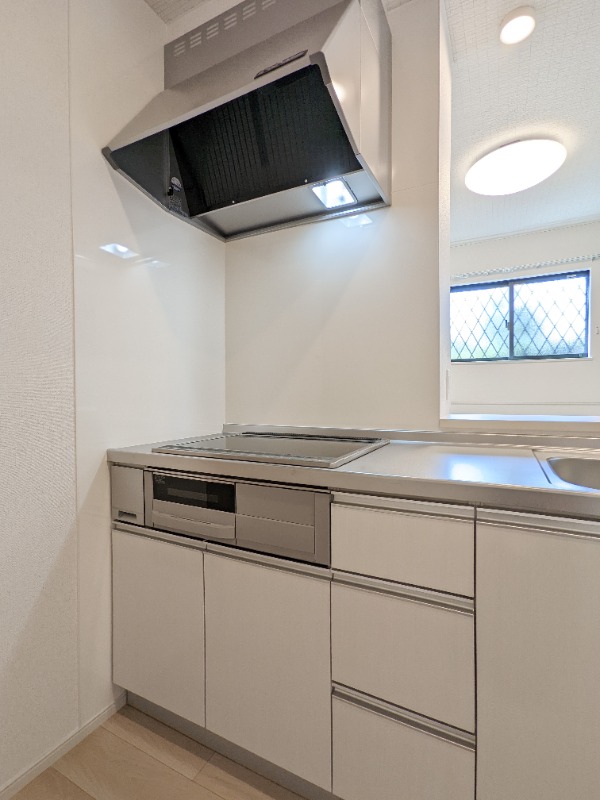 キッチン　図面と現状に相違がある場合には現状を優先