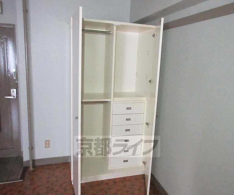 収納　たっぷり収納が入ります