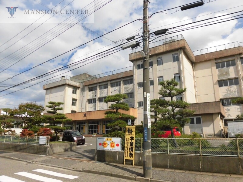 小学校　新潟市立江南小学校（小学校）まで396m