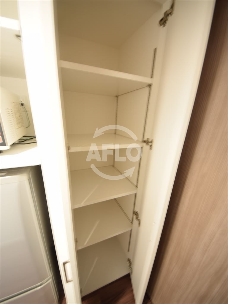 収納　パークアクシス大阪新町　収納棚