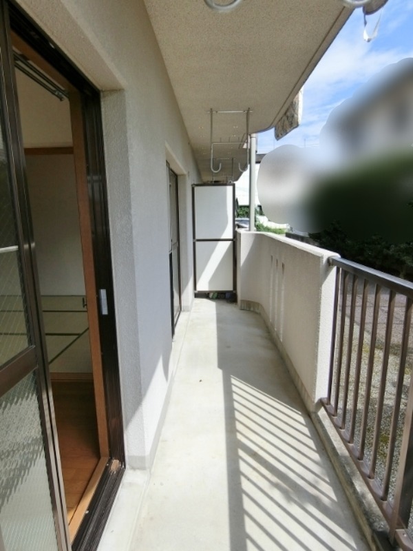 バルコニー　図面と現状に相違がある場合には現状を優先