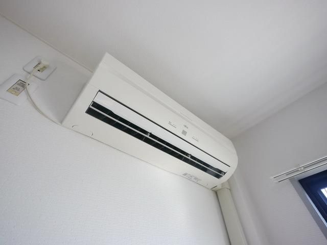 その他　★エアコン★