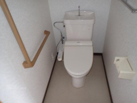 トイレ　シャワー付トイレ
