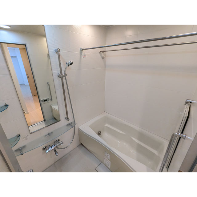 バス・シャワールーム　バス