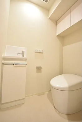 トイレ　※別部屋の参考写真です。