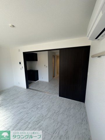 居室・リビング　同施工物件